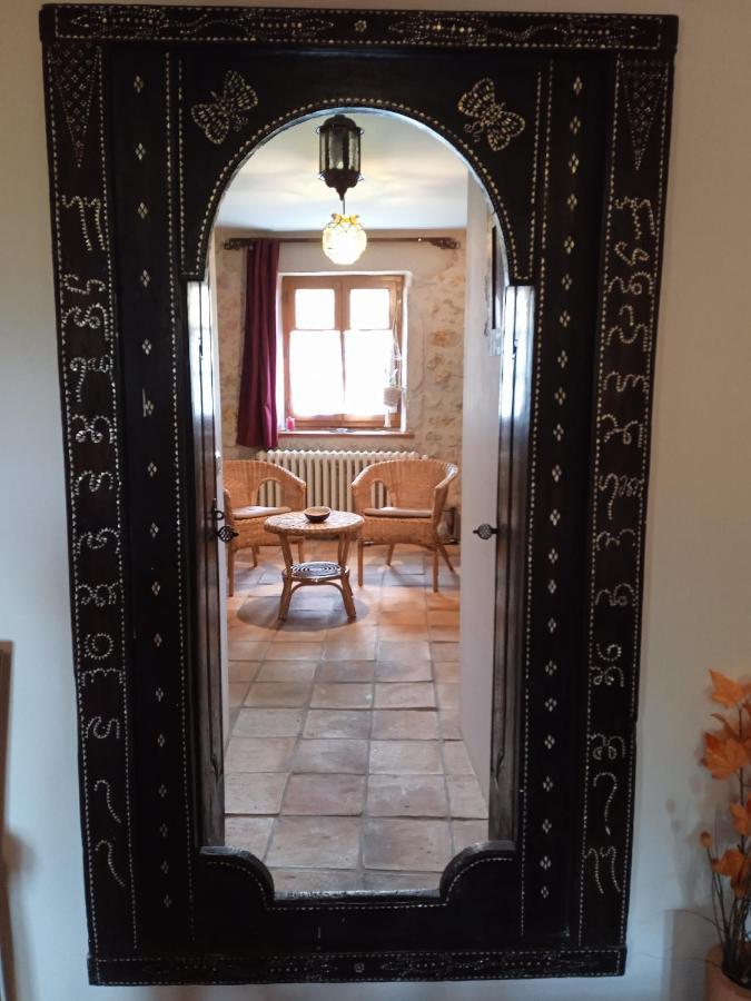 Bed and Breakfast Chez Karine Ceyzerieu Экстерьер фото